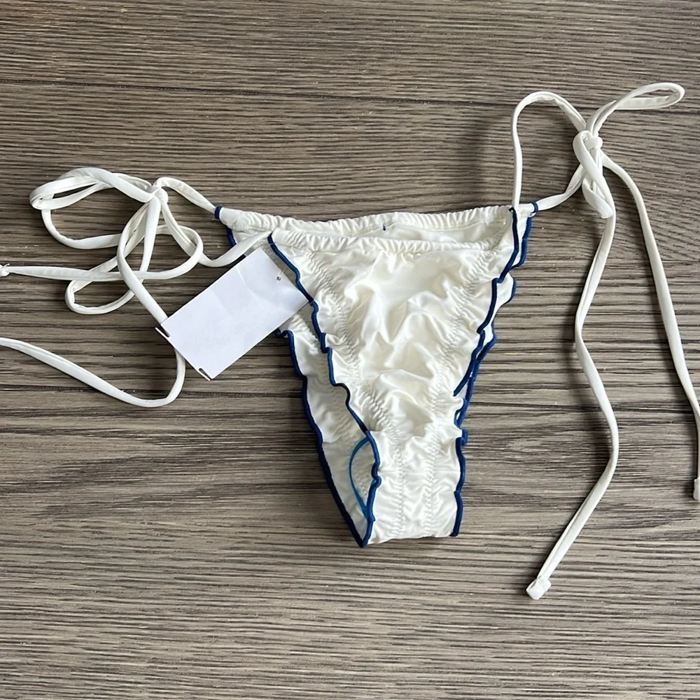 Frankies Bikinis Tidal side-tie bikini bottoms sz M 155$